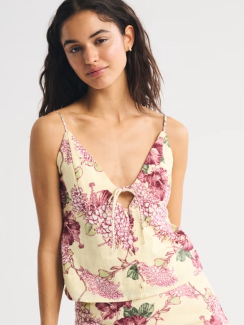 NWT Abercrombie The A&F Bella Bra-Free Linen-Blend Cami